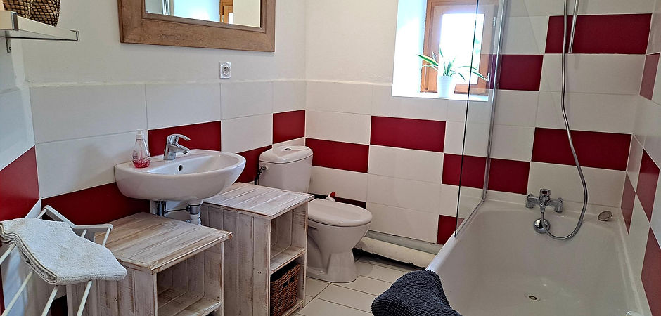 Upstairs Bathroom